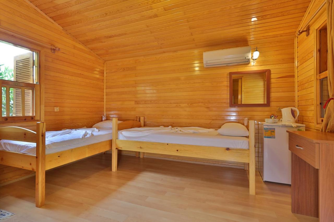 Three Islands Bungalow ชิลารึ ภายนอก รูปภาพ
