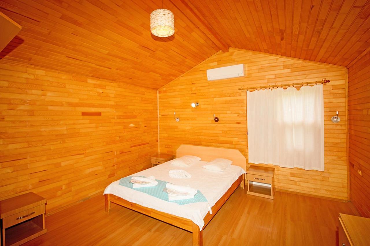 Three Islands Bungalow ชิลารึ ภายนอก รูปภาพ